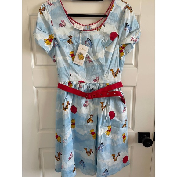 New Loungefly Winnie The Pooh Up In The Clouds Laci Dress Size 3XL - Picture 8 of 9